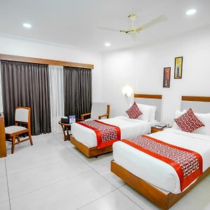 Twin Room City View
